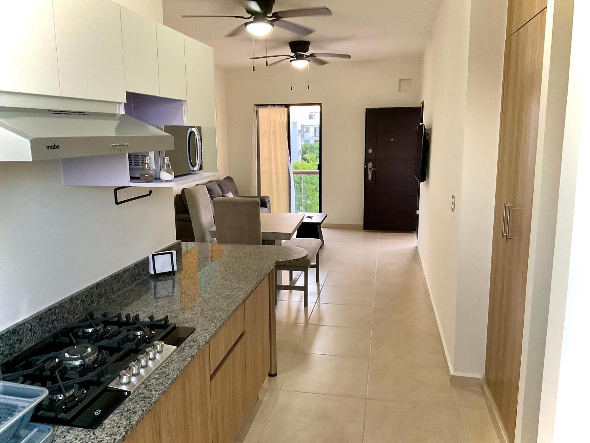 Yellowsub Apartments Cancún Chambre photo
